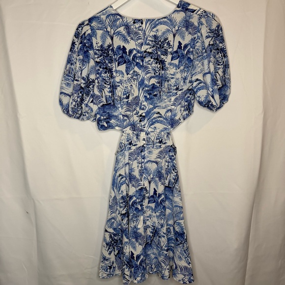 Cider Blue and White Tie Front Short Sleeve Mini Dress with Side Cutouts Size S - Picture 4 of 5